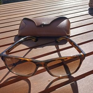 Ray-Ban Brown Tortoise Women's Glasses